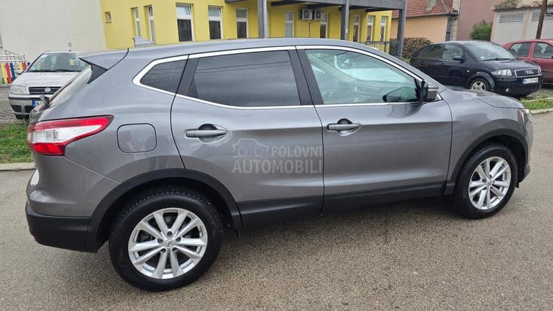 Nissan Qashqai 1.5 dci