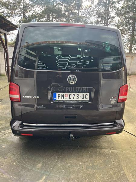 Volkswagen Multivan 2.0tdi