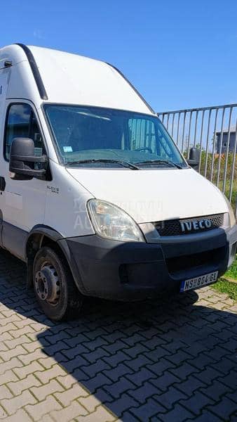 Iveco Daily 70 C14