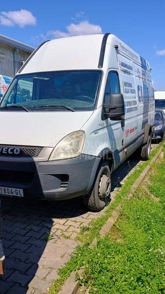 Iveco Daily 70 C14