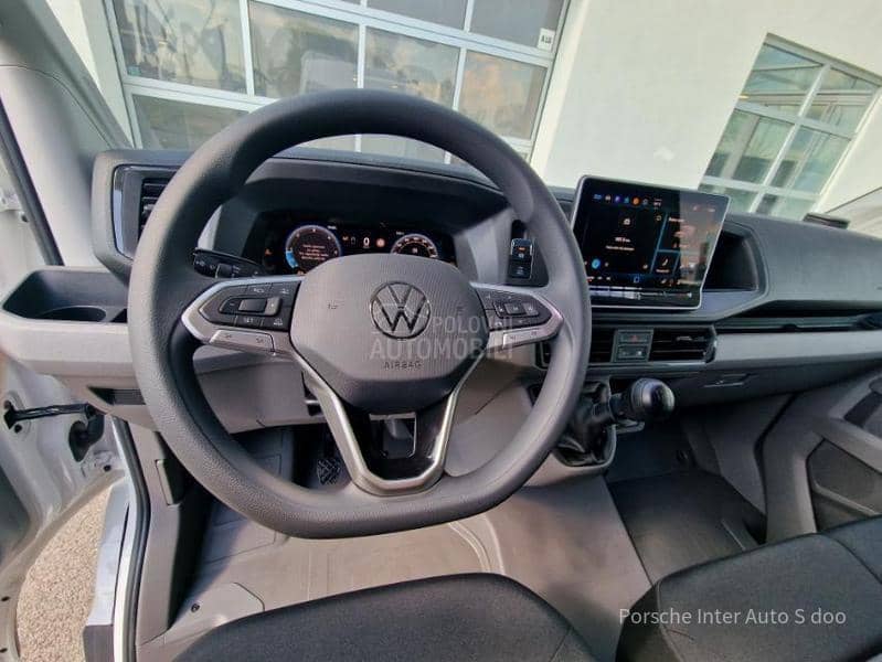 Volkswagen Crafter Furgon 35 MR 2.0 TDI