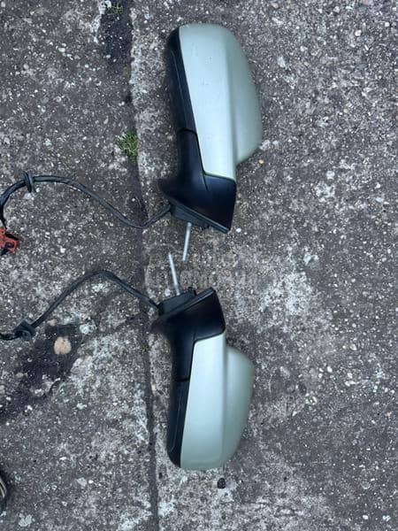 elektrosklopivi retrovizor