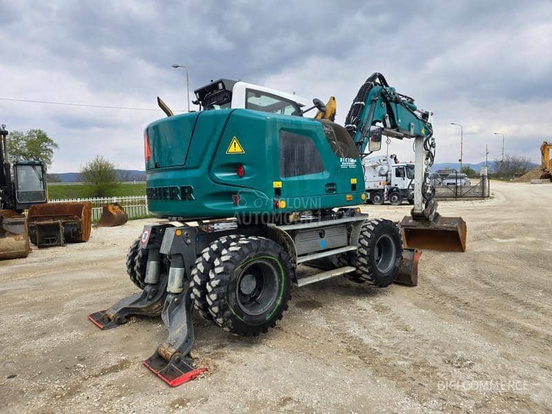 Liebherr A310 Compact