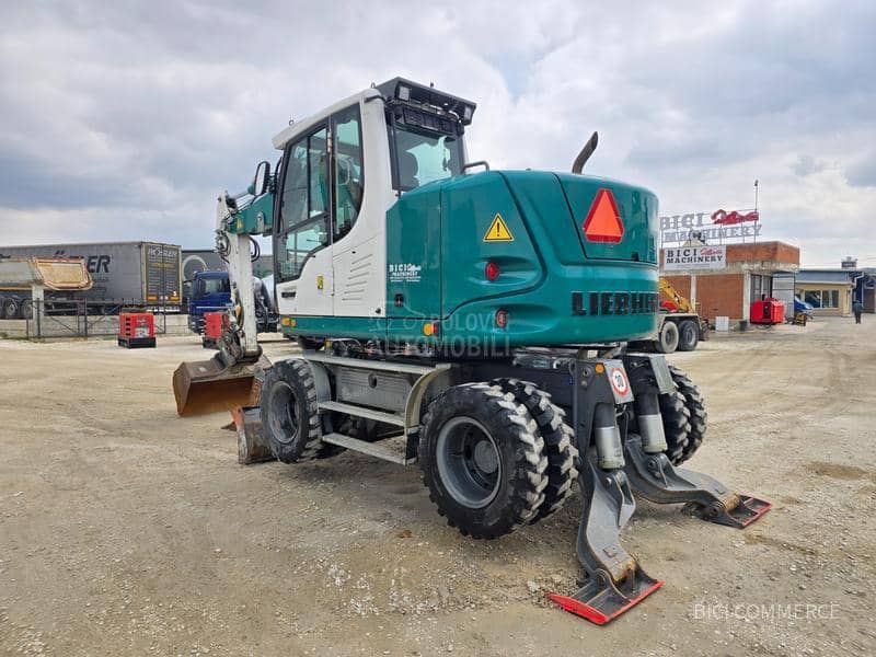 Liebherr A310 Compact