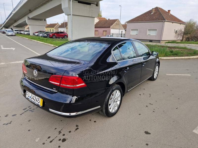 Volkswagen Passat B7 1.6 TDI BLUEMOTION