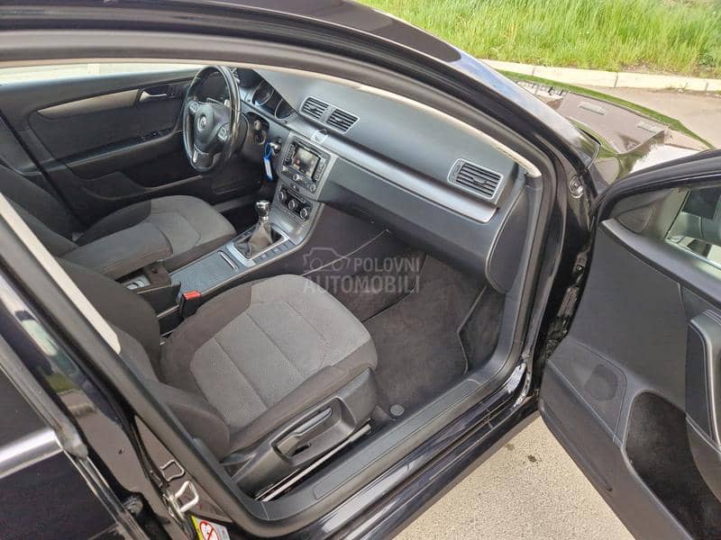 Volkswagen Passat B7 1.6 TDI BLUEMOTION