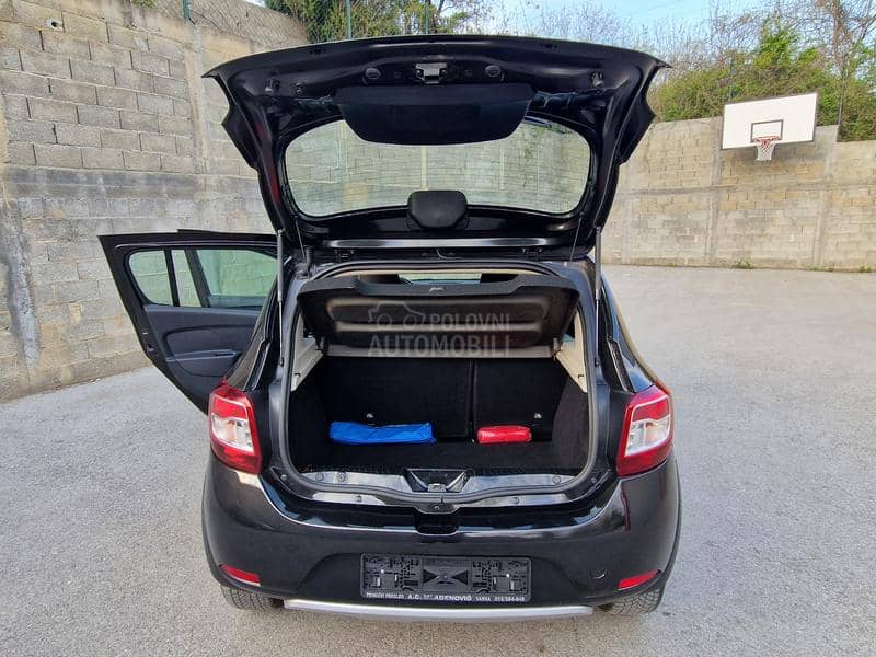 Dacia Stepway 1.5 dci 0DLIČNA