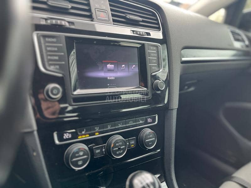 Volkswagen Golf 7 1,6tdi highline