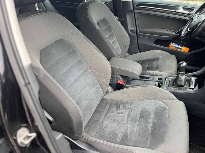 Volkswagen Golf 7 1,6tdi highline