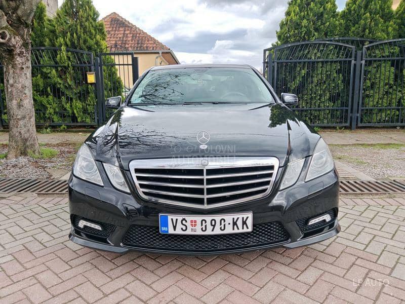 Mercedes Benz E 220 