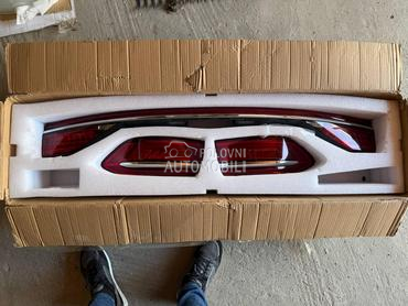 Stop svetlo za Audi A8 od 2017. do 2023. god.