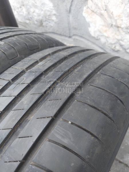 Goodyear 225/55 R17 Letnja