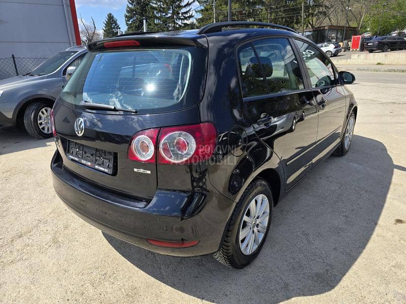 Volkswagen Golf Plus GPL.  NOV