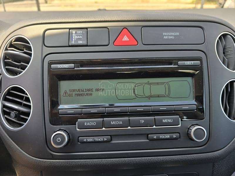 Volkswagen Golf Plus GPL.  NOV