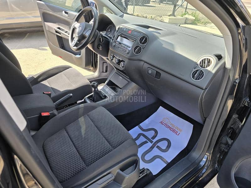 Volkswagen Golf Plus GPL.  NOV