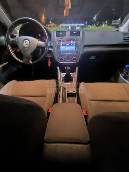 Volkswagen Golf 5 CH