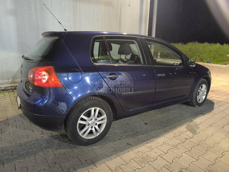 Volkswagen Golf 5 CH