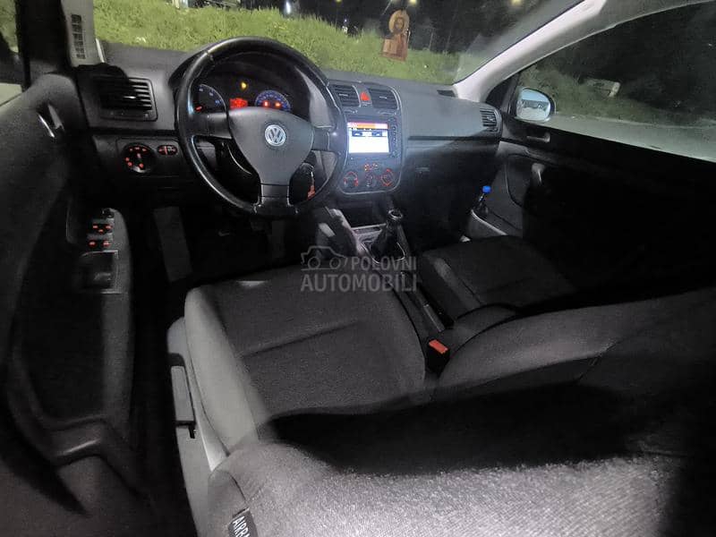 Volkswagen Golf 5 CH