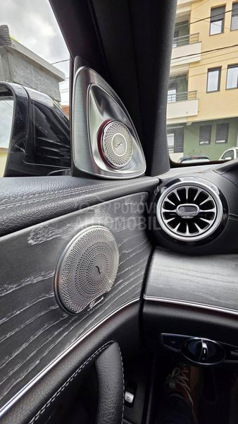 Mercedes Benz E 220 4Matic AMG