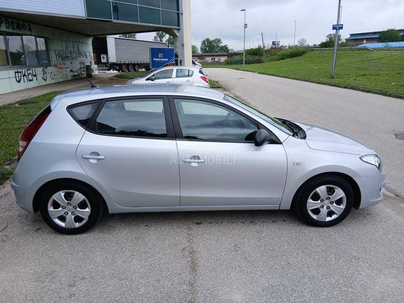 Hyundai i30 1.4 16v