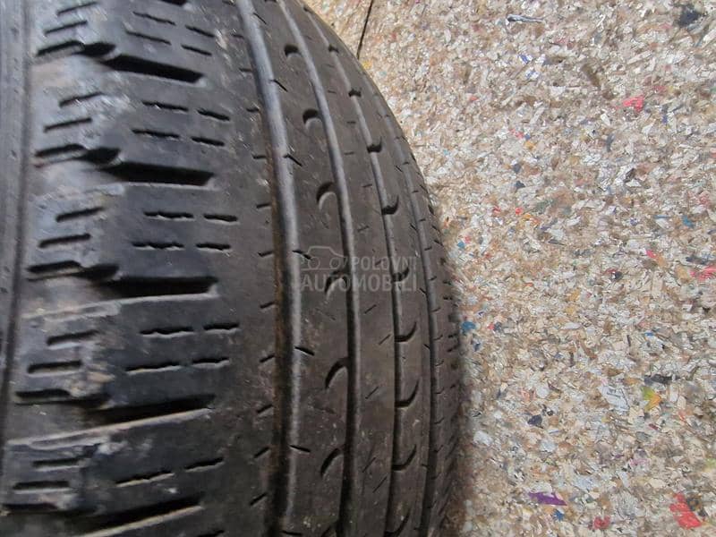 Goodyear 235/55 R17 Letnja