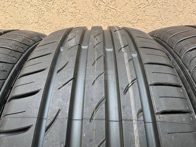 Nexen 215/45 R17 Letnja