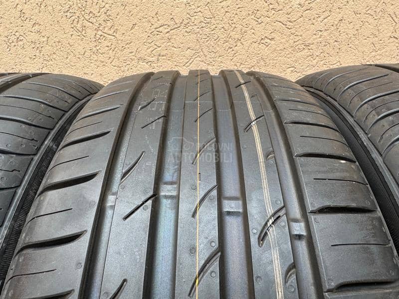 Nexen 215/45 R17 Letnja