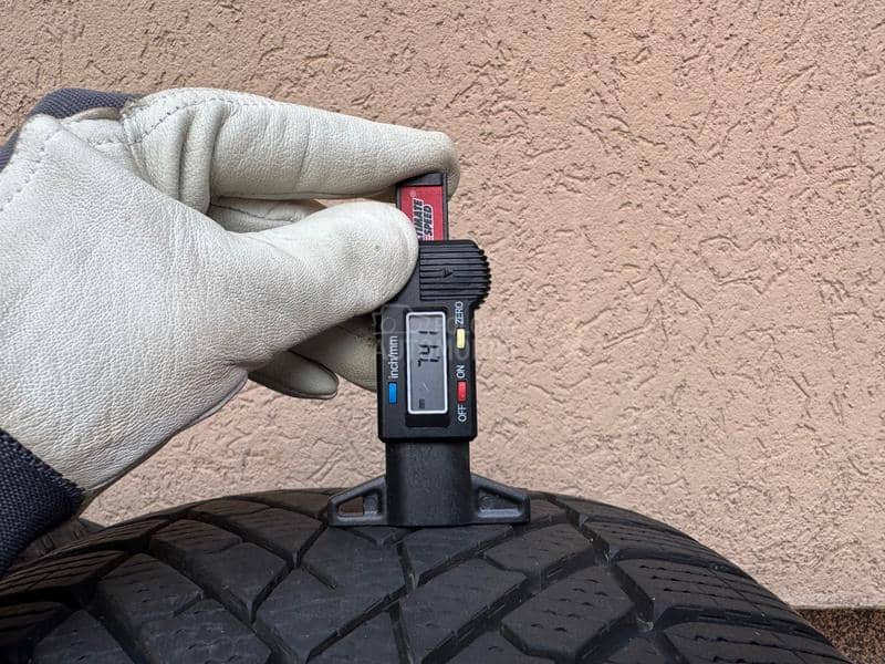 Pirelli 255/45 R20 Zimska