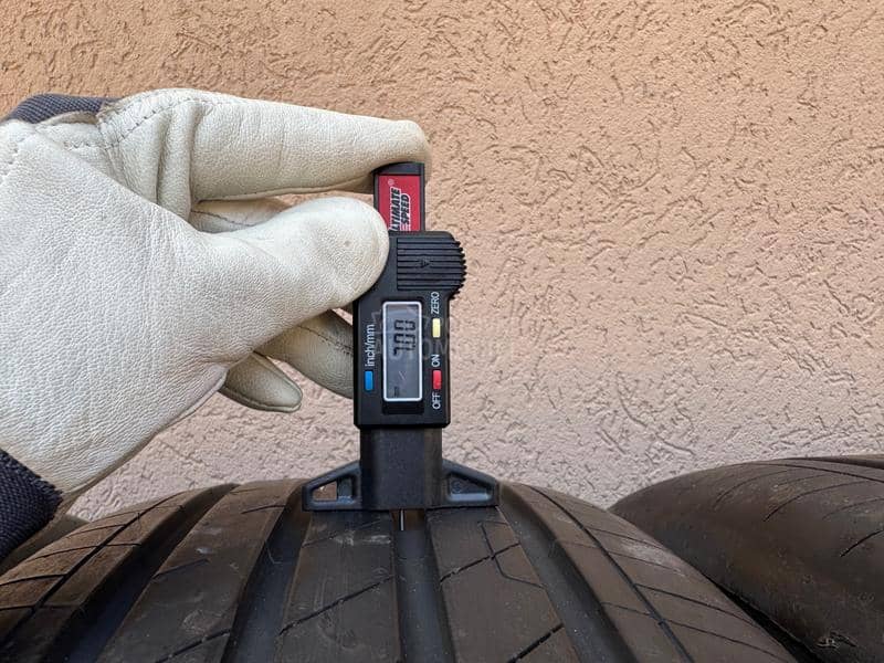 Goodyear 235/60 R20 Letnja