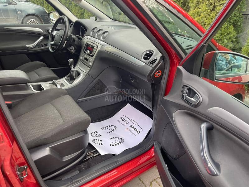 Ford S-Max 