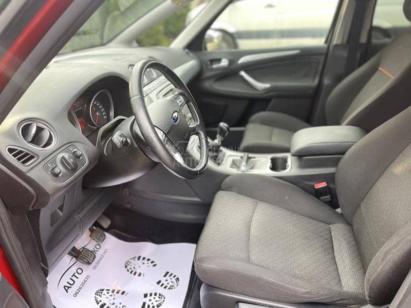 Ford S-Max 