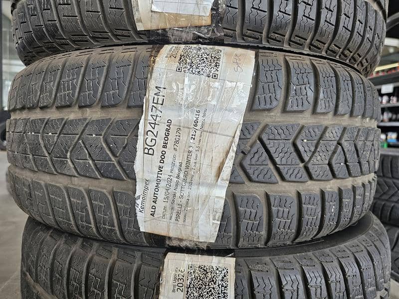 Pirelli 215/60 R16 Zimska