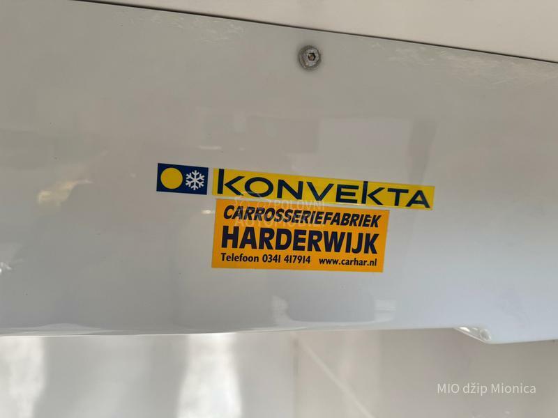 Volkswagen Transporter T6 2.0 TDI T6 PLUS HLADNJACA