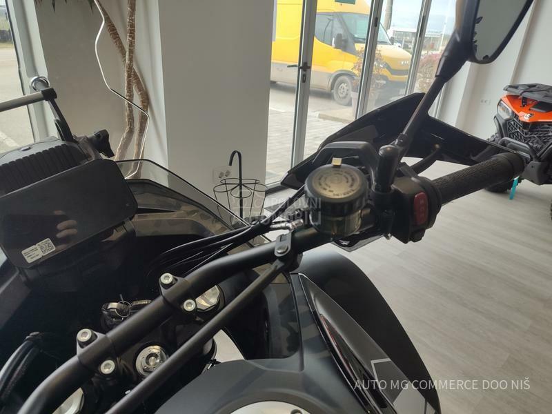 CFMOTO 700 MT