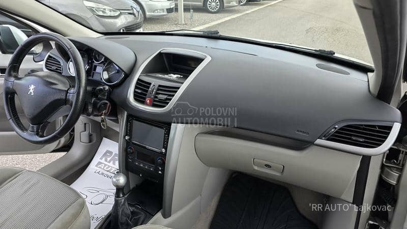 Peugeot 207 1.4 B