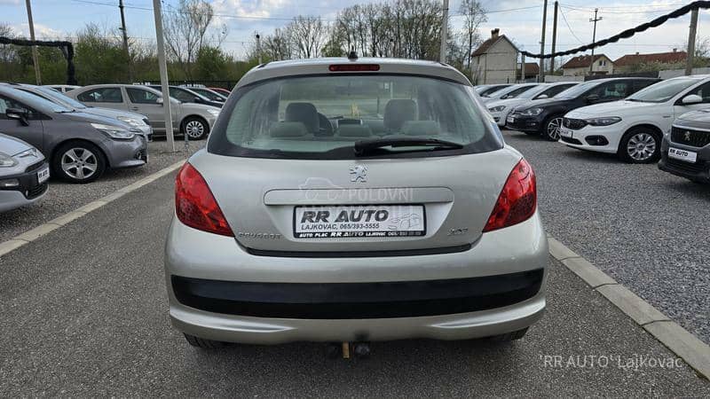 Peugeot 207 1.4 B