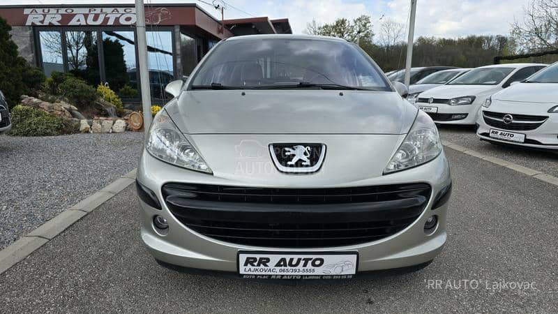 Peugeot 207 1.4 B