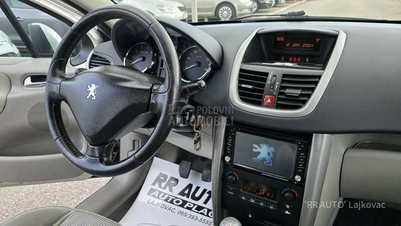 Peugeot 207 1.4 B