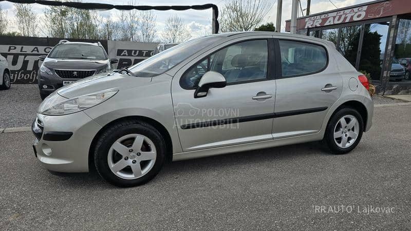 Peugeot 207 1.4 B