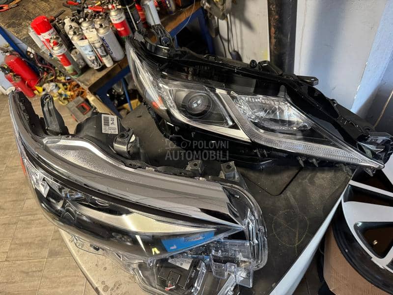 far desni ful led kao nov