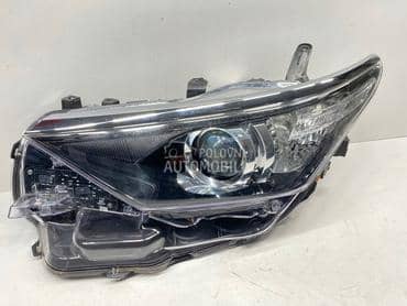 far levi orginalan za Toyota Auris od 2015. do 2020. god.