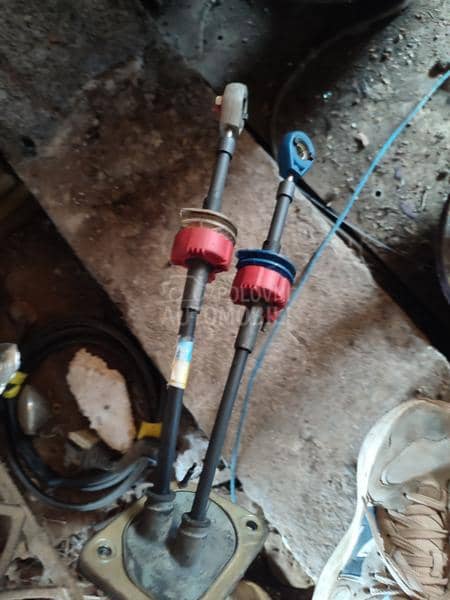 sajle menjaca benzinac