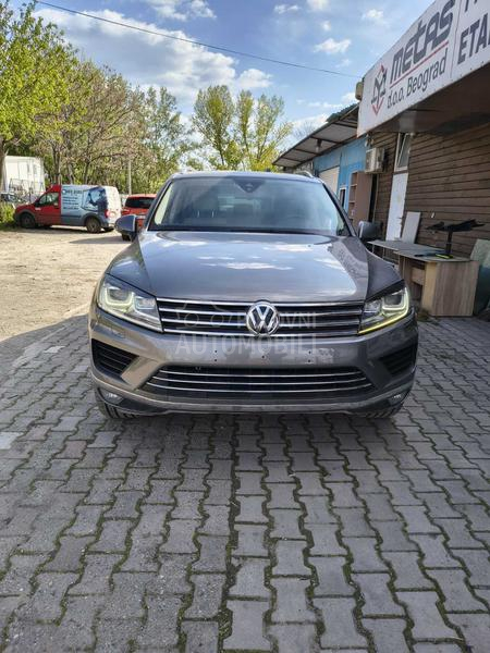 Volkswagen Touareg 