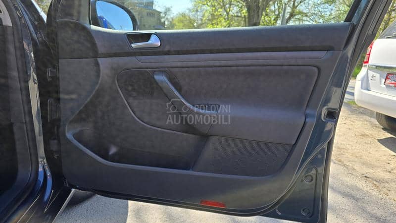 Volkswagen Golf 5 1.9 TDI