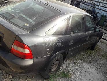 Opel Vectra B 1997. god. -  kompletan auto u delovima