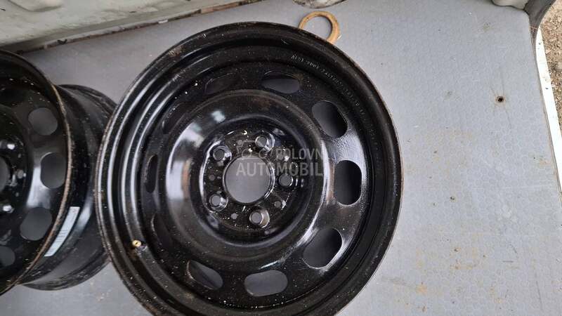 Čelične felne  16" 5 x 120