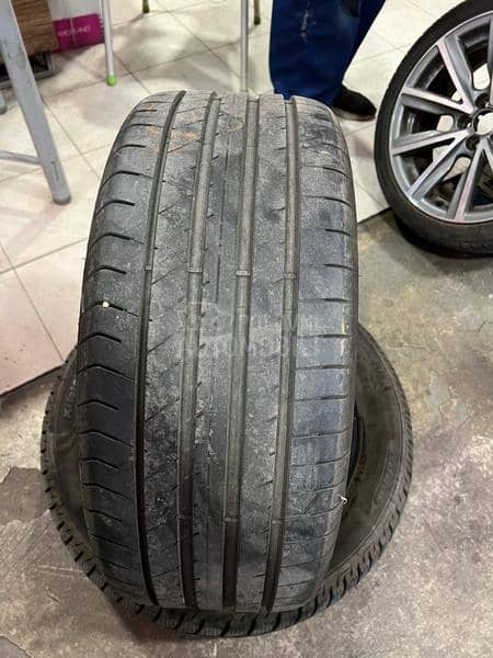 Dunlop 245/40 R18 Letnja