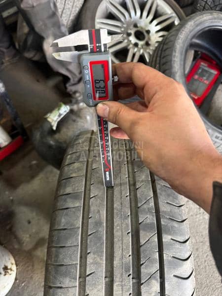 Dunlop 245/40 R18 Letnja