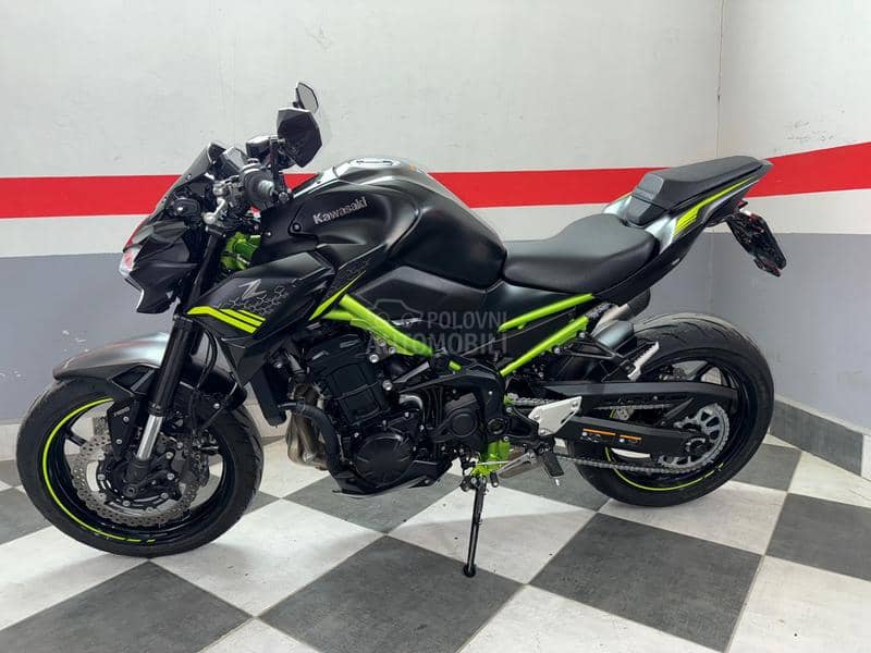 Kawasaki Z 900