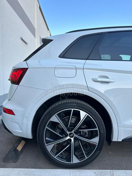 Audi Q5 S-line,PANO,HEAD,360
